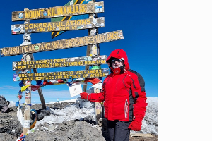 Директор РНОМЦ ЮФУ посвятил свое восхождение на Килиманджаро отечественной науке